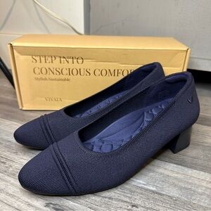 Vivaia Navy Blue Chunky Block 2 Inch Short Heel Shoes Pumps 39.5 Sustainable